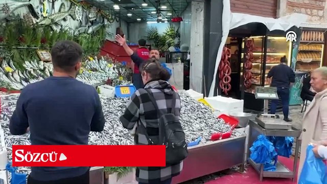 Karadeniz'de hamsi bolluğu tezgahlara yansıdı