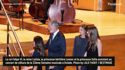 La jeune Sofia d'Espagne fait sensation : sa tenue en montre plus que la reine Letizia et sa soeur Leonor