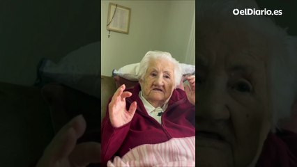 Así recuerda Araceli López, de 107 años, su historia: la de una represaliada del franquismo condenada a muerte que tuvo que exiliarse de su León natal a Chile