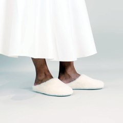 682-JUDE-FLUFFY-H25-ECRU_VIDEO