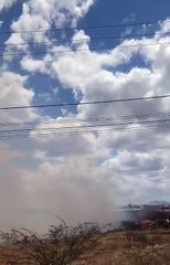 Moradora denuncia incêndio criminoso e descarte irregular de lixo em terreno baldio no Loteamento Itatiunga, em Patos
