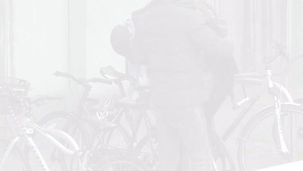 Moment thieves arrested after stealing bicycle