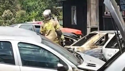 Fogo destrói casa e barracão de ferro-velho às margens da BR-116