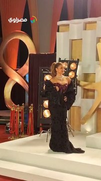 حضور مبهر لنيللي كريم ونسرين أمين على ريد كاربت ختام مهرجان الجونة السينمائي