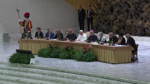 US‑Canada Trade Fallout: Pope Leo Speaks Out After Trump Cuts Talks
