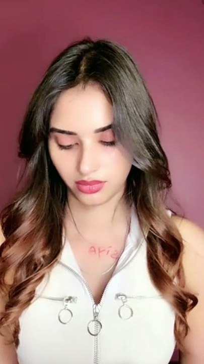 Pakistani beautiful Queen aliza tango liveshow