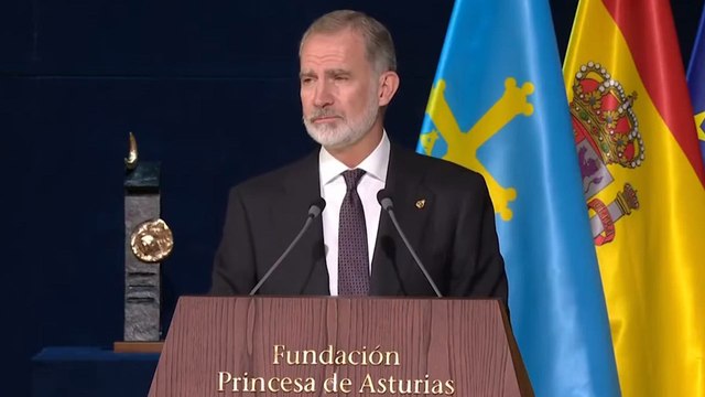 El Rey defiende “ir cediéndole ya” el peso de los Premios Princesa de Asturias a Leonor