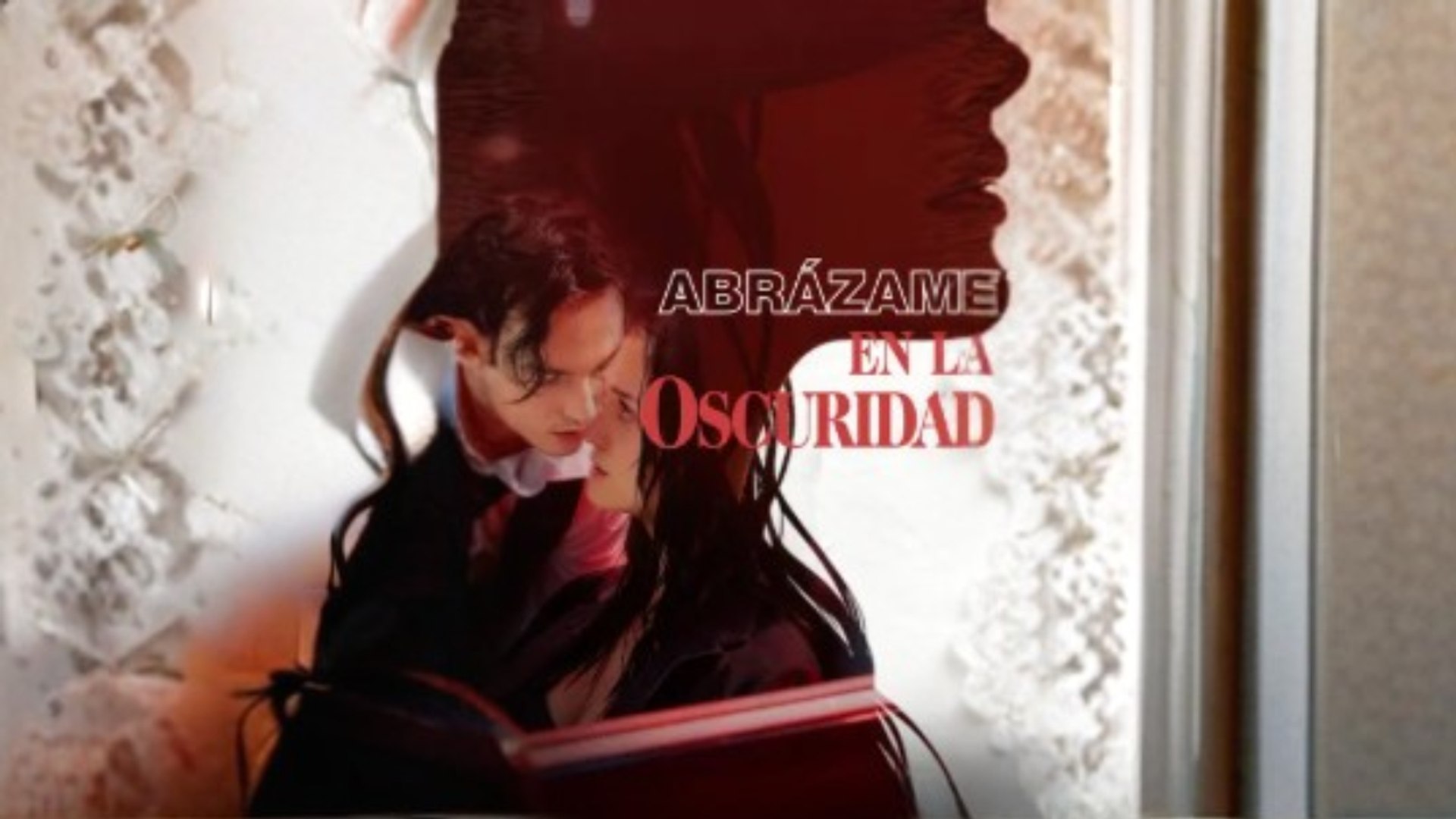 Abrázame en la oscuridad Completo En Español