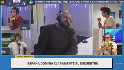 Posible grave lesión de Salma Paralluelo: sale llorando del césped