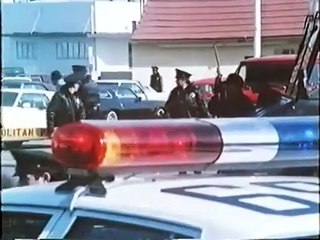 Cobra, el brazo fuerte de la ley | movie | 1986 | Official Trailer