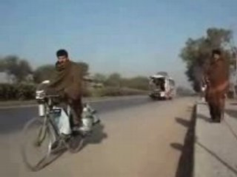 Bus-pakistan