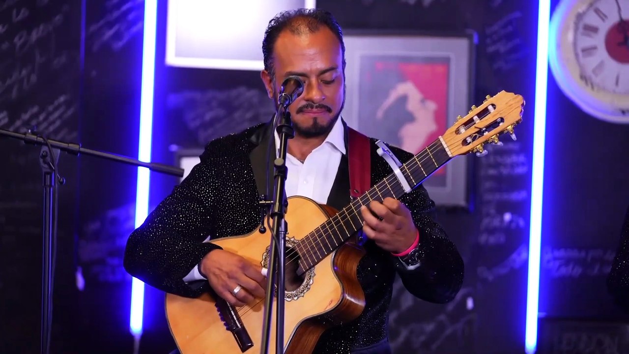 Boleros emblemáticos con Los Principes Del Bolero | El Asalto a la Razón