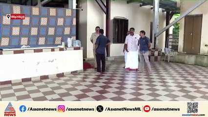 ആറന്മുളയിൽ അമിക്കസ് ക്യൂറി പരിശോധന; ശബരിമലയുടെ പ്രധാന സ്ട്രോങ്ങ് റൂമിലാണ് പരിശോധന നടക്കുന്നത്