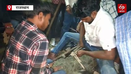 घर में घुसे मगरमच्छ से मची खलबली, शख्श ने इस तरह किया रेस्क्यू , 'टाइगर' ने फिर कंधे पर उठाया क्रोकोडाइल