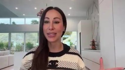 Angie Katsanevas Trades Warm-Water Bidet For Compost Toilet In 'Wife Swap: Real Housewives Edition'