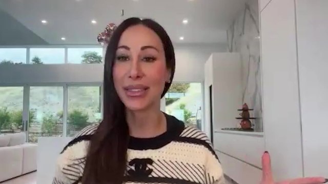 Angie Katsanevas Trades Warm-Water Bidet For Compost Toilet In 'Wife Swap: Real Housewives Edition'