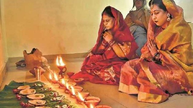 Chhath Puja Kharna 2025: छठ पूजा में खरना का अर्थ क्या होता है, खरना क्यों मनाया जाता है |