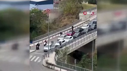 Trafikte iki sürücü arasında kavga