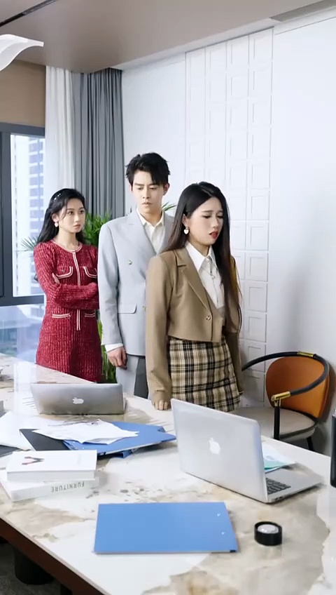  Penyamaran ceo menipu gadis cantik | ceo's disguise tricks beautiful woman | drama pendek china sub indo