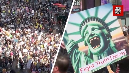 Thousands of people crowd the streets of NYC for national 'No Kings' march