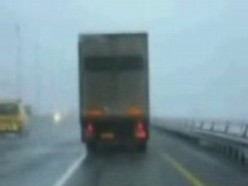 Camion renverse