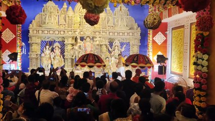 Celebrate Vishwakarma Puja: Significance and Rituals 🛠️