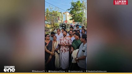 പ്രമീള ശശിധരനെ കോൺഗ്രസിലെത്തിക്കാൻ നീക്കമുണ്ടോ? സന്ദീപ് വാര്യർ പ്രതികരിക്കുന്നു