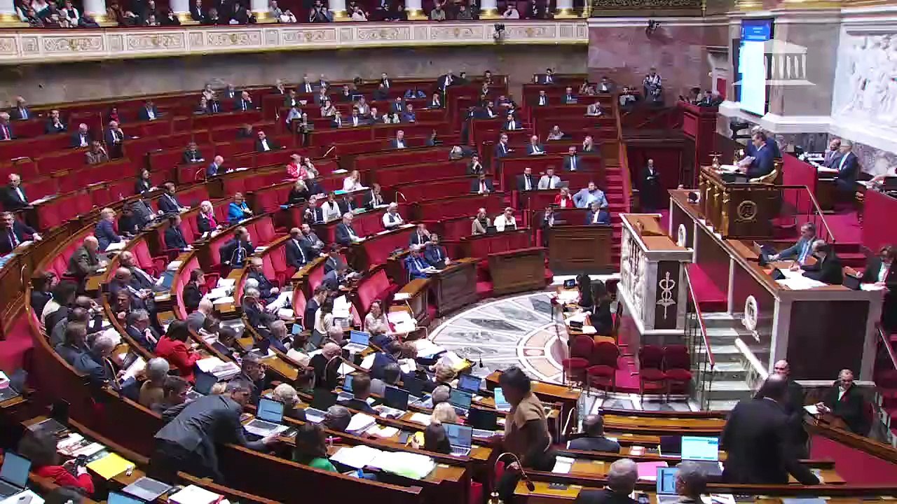 2ème séance : Projet de loi de finances pour 2026 (première partie) (suite) - Samedi 25 octobre 2025