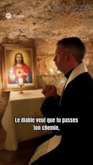 Le diable veut que tu passes ton chemin, mais Dieu veut que tu lises ceci