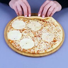 You need to try this pizza sushi hack!