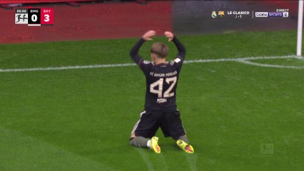 Bundesliga : Le bijou de la pépite Lennart Karl !