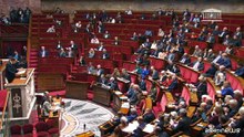 Francia, socialisti minacciano caduta governo su legge bilancio 2026