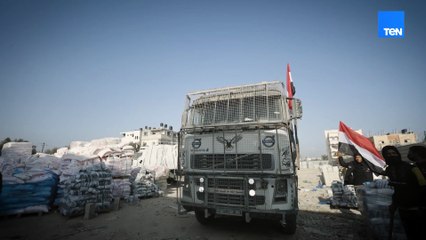 أكثر من 50 شاحنة.. من جنوب قطاع غزة تبدأ أول قافلة مساعدات في التحرك إلى مدينة غزة وشمالها