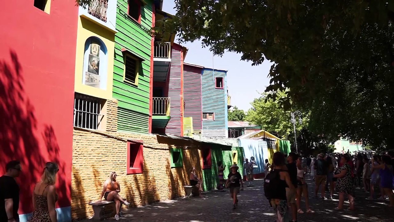 Argentina acude a las urnas este domingo para unas elecciones que ponen a prueba a Milei