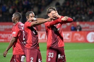 Ligue 2 : Annecy met KO Saint-Etienne !