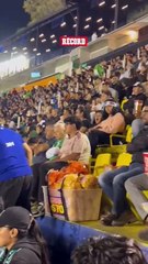 SIEMPRE ALENTANDO A LAS NUESTRAS 🇲🇽 La afición se dio cita en el Estadio Ciudad de los Deportes