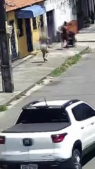 Homem é preso em flagrante após ameçar mulher com arma em Fortaleza