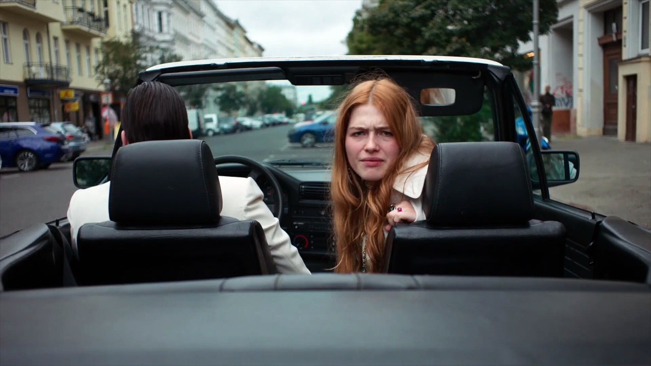 Danke für nichts | movie | 2025 | Official Trailer