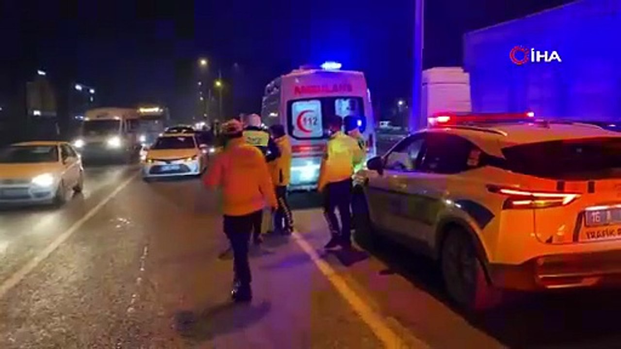 Bursa\'da zincirleme kaza : Çok sayıda yaralı var...