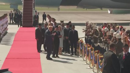 Trump’s Viral Dance in Malaysia Sparks Split: “Cringe” or “Aura”?