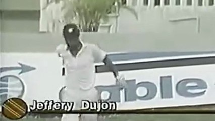 Ravi Shastri 1 for 32 vs West Indies 3rd Test at Port of Spain, Apr 15 1989