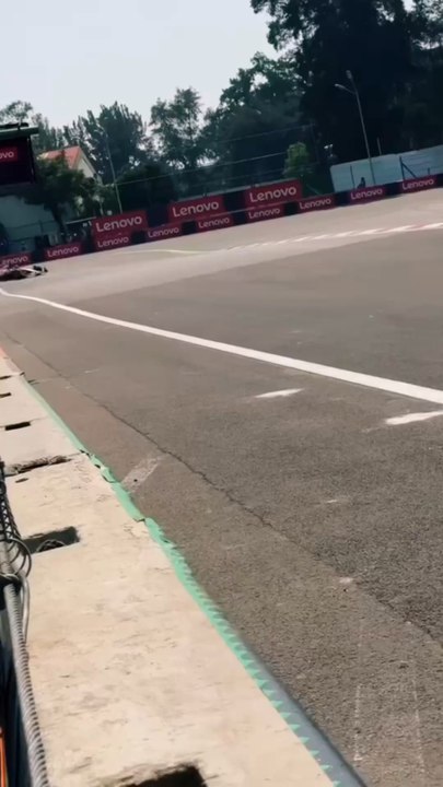 🔥 Qualifs bouillantes à Mexico !Lando Norris arrache la pole devant Leclerc et Hamilton ⏱️La tension monte encore au championnat : trois pilotes en lutte pour le trône, et tout peut basculer demain sous le soleil mexicain 🇲🇽🏁