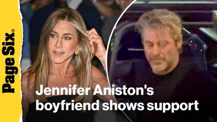 Jennifer Aniston's boyfriend, Jim Curtis, supports actress at 'The Morning Show' season 4 premiere