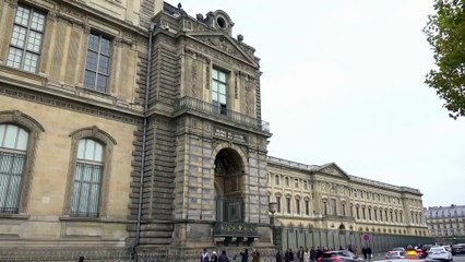 Fransız medyası: Louvre soygunu ile bağlantılı 2 şüpheli gözaltına alındı