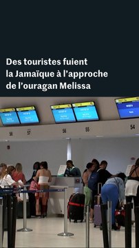 Des touristes fuient la Jamaïque à l’approche de l’ouragan Melissa