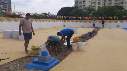 Video: अहमदाबाद में छठ पूजा की तैयारी