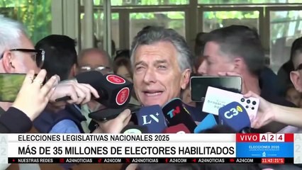 Mauricio Macri votó y le dedicó un "guiño" político a Javier Milei