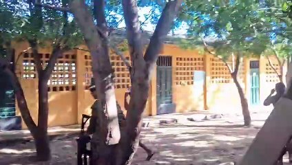 VIDEO | Incendiaron material electoral y destruyeron mesa de votación en Arjona, Bolívar