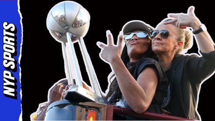 Las Vegas Aces & Coach Becky Hammon celebrate WNBA title win after ticker tape parade