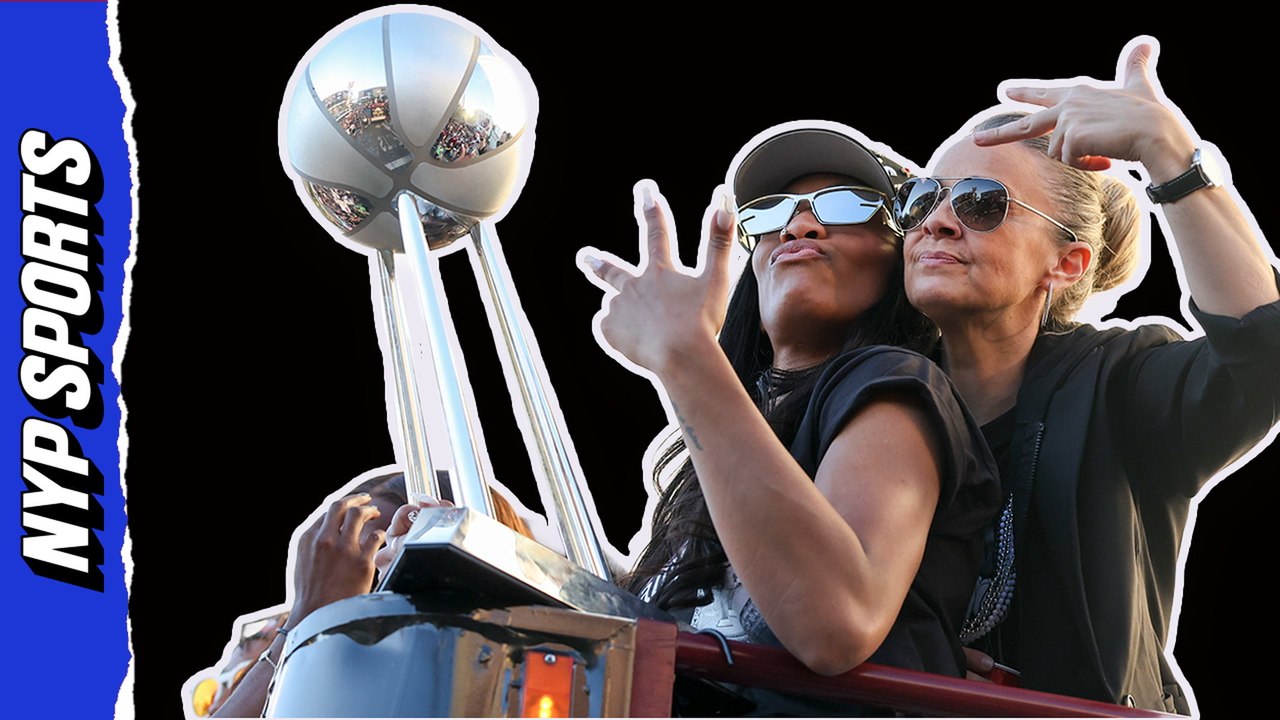 Las Vegas Aces & Coach Becky Hammon celebrate WNBA title win after ticker tape parade